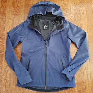 Women's NIKE SHIELD Small S New Running Rain Full Zip Hooded Jacket Navy BLUE